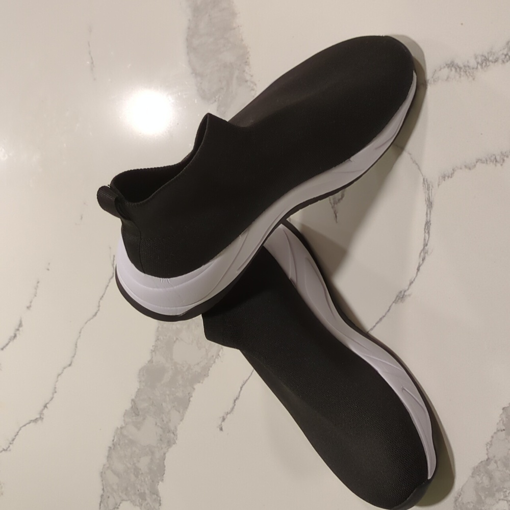 Zara hightop knit running sneakers